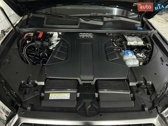 Черный Ауди Ку 7, объемом двигателя 3 л и пробегом 167 тыс. км за 25699 $, фото 62 на Automoto.ua