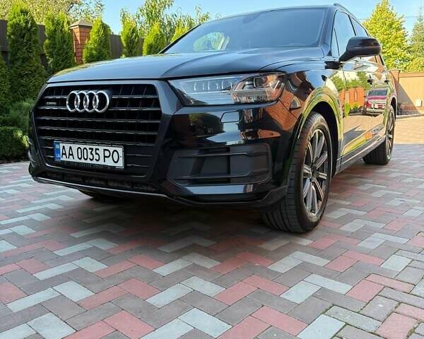 Черный Ауди Ку 7, объемом двигателя 3 л и пробегом 280 тыс. км за 33555 $, фото 1 на Automoto.ua