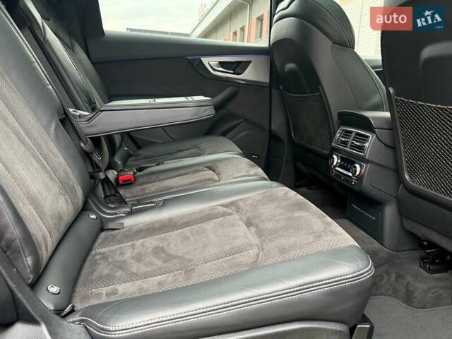 Ауди Ку 7 2017 в Ровно на Automoto.ua Черный Ауди Ку 7, объемом двигателя 2.97 л и пробегом 99 тыс. км за 40999 $, фото 63 на Automoto.ua
