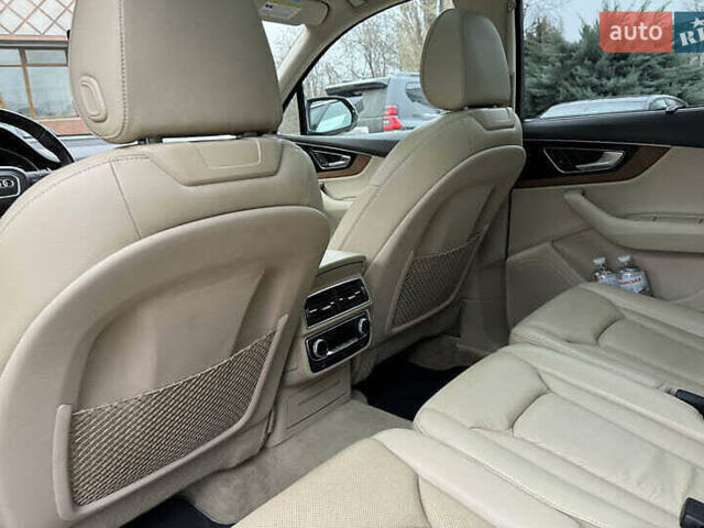 Черный Ауди Ку 7, объемом двигателя 3 л и пробегом 110 тыс. км за 25200 $, фото 18 на Automoto.ua