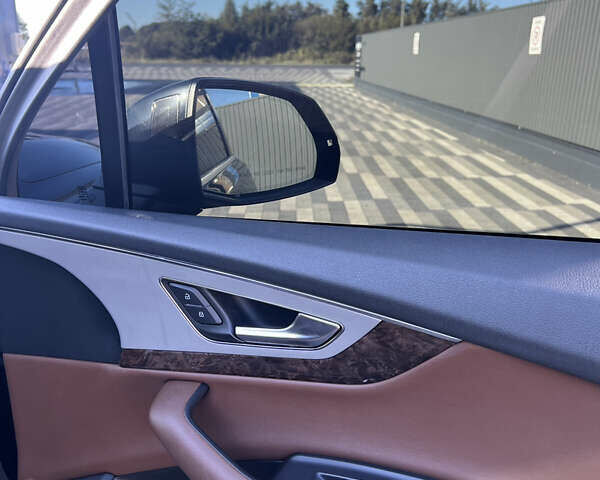 Черный Ауди Ку 7, объемом двигателя 1.98 л и пробегом 265 тыс. км за 23600 $, фото 13 на Automoto.ua