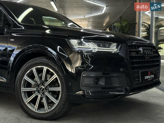 Черный Ауди Ку 7, объемом двигателя 2.97 л и пробегом 199 тыс. км за 32900 $, фото 3 на Automoto.ua