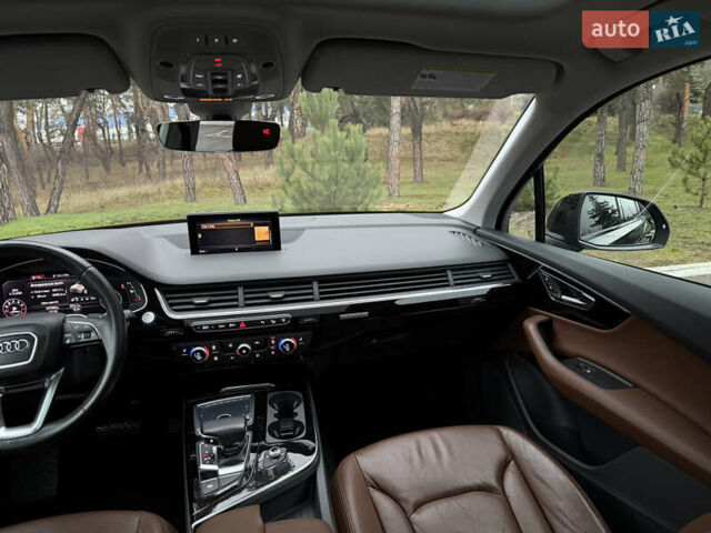 Черный Ауди Ку 7, объемом двигателя 3 л и пробегом 105 тыс. км за 27500 $, фото 17 на Automoto.ua