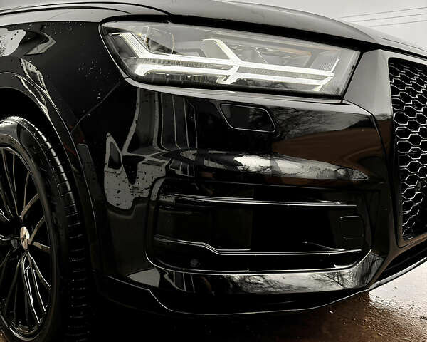 Черный Ауди Ку 7, объемом двигателя 3 л и пробегом 225 тыс. км за 29000 $, фото 1 на Automoto.ua