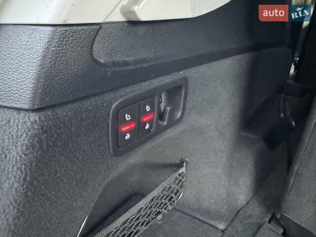 Чорний Ауді Ку 7, об'ємом двигуна 3 л та пробігом 184 тис. км за 21900 $, фото 11 на Automoto.ua