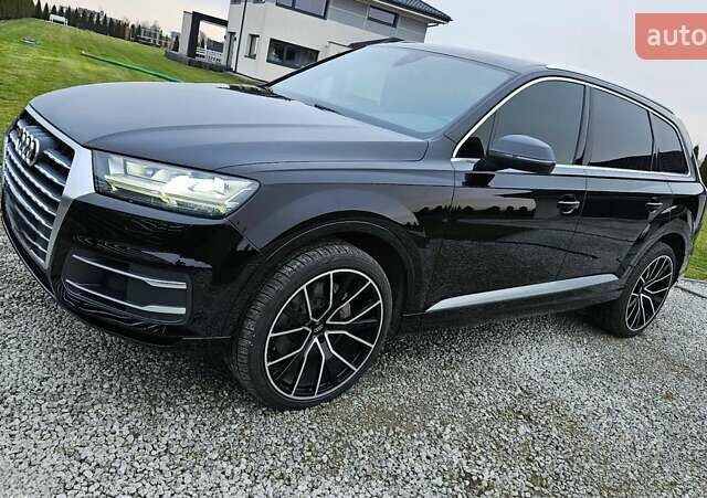 Черный Ауди Ку 7, объемом двигателя 3 л и пробегом 151 тыс. км за 28000 $, фото 1 на Automoto.ua
