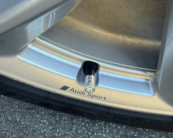 Чорний Ауді Ку 7, об'ємом двигуна 3 л та пробігом 26 тис. км за 41600 $, фото 30 на Automoto.ua