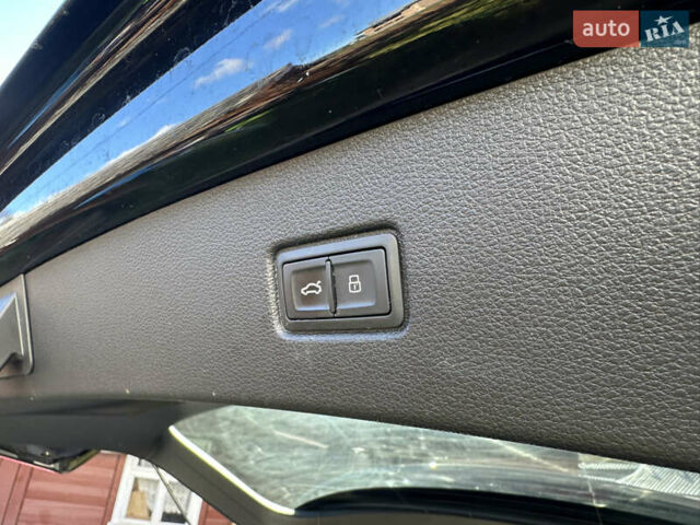 Чорний Ауді Ку 7, об'ємом двигуна 3 л та пробігом 210 тис. км за 21999 $, фото 128 на Automoto.ua