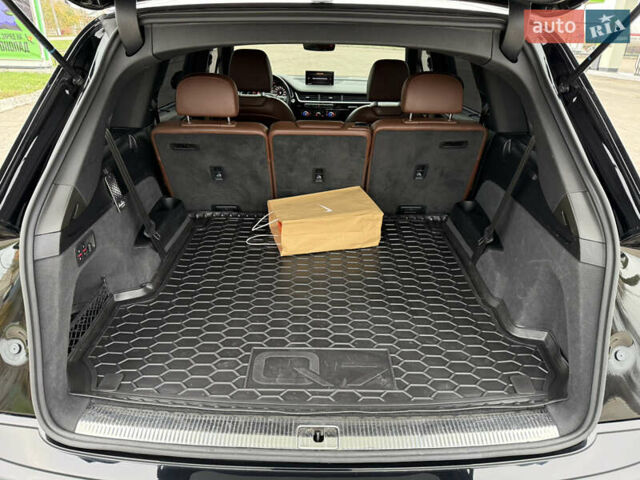 Черный Ауди Ку 7, объемом двигателя 3 л и пробегом 175 тыс. км за 28500 $, фото 36 на Automoto.ua