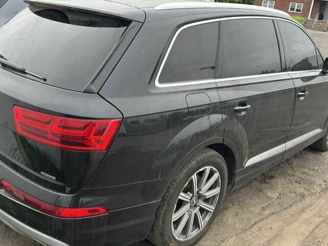 Черный Ауди Ку 7, объемом двигателя 2 л и пробегом 140 тыс. км за 19000 $, фото 2 на Automoto.ua