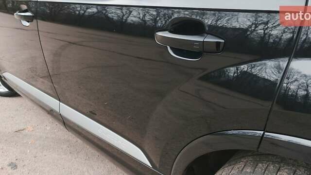 Чорний Ауді Ку 7, об'ємом двигуна 2.97 л та пробігом 179 тис. км за 42500 $, фото 21 на Automoto.ua