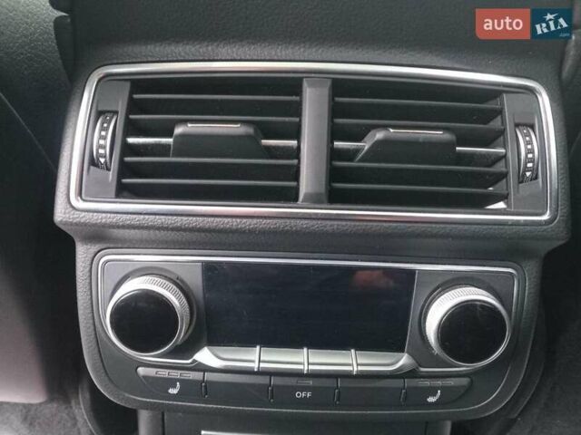 Черный Ауди Ку 7, объемом двигателя 3 л и пробегом 250 тыс. км за 25140 $, фото 15 на Automoto.ua