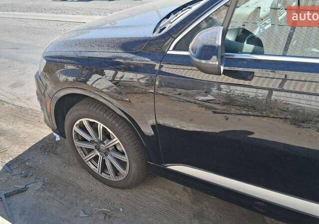 Чорний Ауді Ку 7, об'ємом двигуна 3 л та пробігом 90 тис. км за 24500 $, фото 25 на Automoto.ua