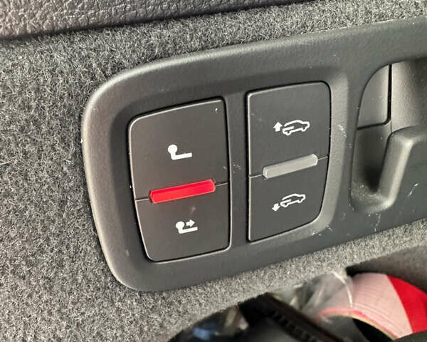 Чорний Ауді Ку 7, об'ємом двигуна 2.97 л та пробігом 188 тис. км за 45000 $, фото 13 на Automoto.ua