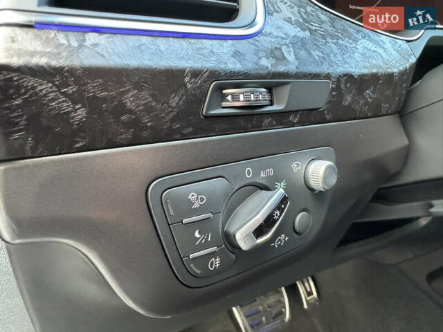 Ауди Ку 7 2017 в Киеве на Automoto.ua Черный Ауди Ку 7, объемом двигателя 3 л и пробегом 140 тыс. км за 47799 $, фото 52 на Automoto.ua