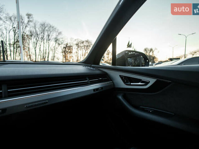 Черный Ауди Ку 7, объемом двигателя 3 л и пробегом 65 тыс. км за 47990 $, фото 26 на Automoto.ua