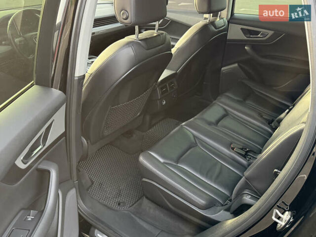 Черный Ауди Ку 7, объемом двигателя 2.97 л и пробегом 220 тыс. км за 33000 $, фото 11 на Automoto.ua