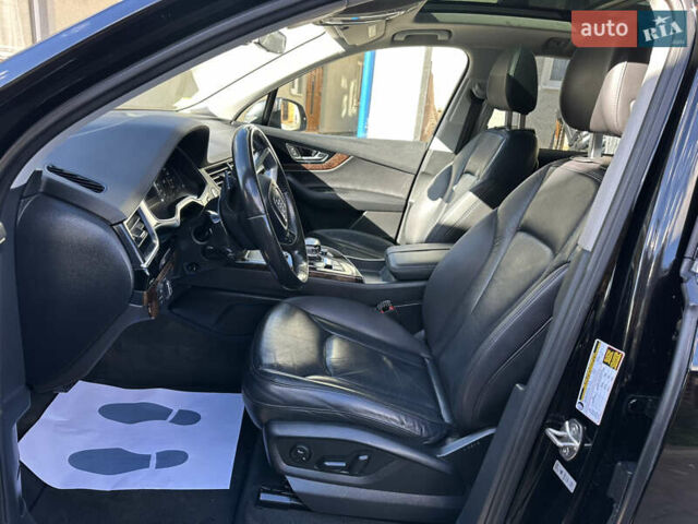 Чорний Ауді Ку 7, об'ємом двигуна 3 л та пробігом 210 тис. км за 21999 $, фото 110 на Automoto.ua