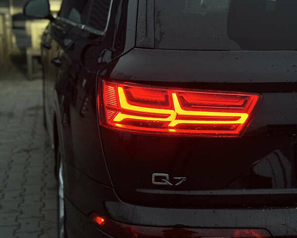 Черный Ауди Ку 7, объемом двигателя 1.98 л и пробегом 110 тыс. км за 24699 $, фото 9 на Automoto.ua