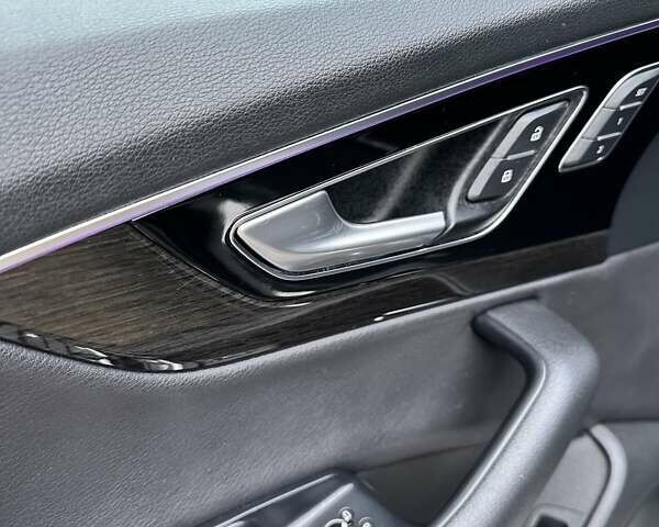 Черный Ауди Ку 7, объемом двигателя 3 л и пробегом 96 тыс. км за 38500 $, фото 44 на Automoto.ua