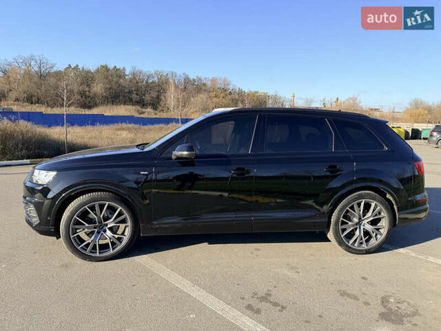 Черный Ауди Ку 7, объемом двигателя 2.97 л и пробегом 198 тыс. км за 42500 $, фото 4 на Automoto.ua