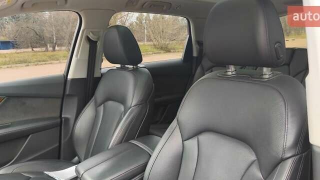 Чорний Ауді Ку 7, об'ємом двигуна 2.97 л та пробігом 179 тис. км за 42500 $, фото 16 на Automoto.ua