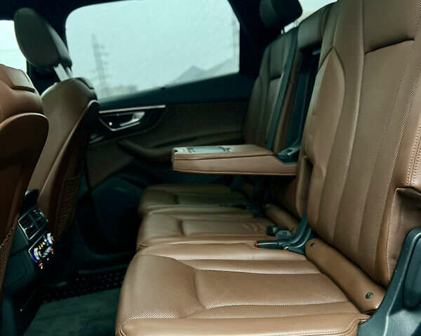 Черный Ауди Ку 7, объемом двигателя 3 л и пробегом 97 тыс. км за 29700 $, фото 30 на Automoto.ua