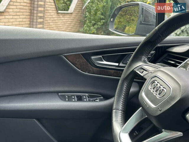Чорний Ауді Ку 7, об'ємом двигуна 3 л та пробігом 210 тис. км за 21999 $, фото 87 на Automoto.ua