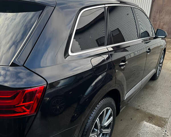 Чорний Ауді Ку 7, об'ємом двигуна 3 л та пробігом 232 тис. км за 22500 $, фото 4 на Automoto.ua