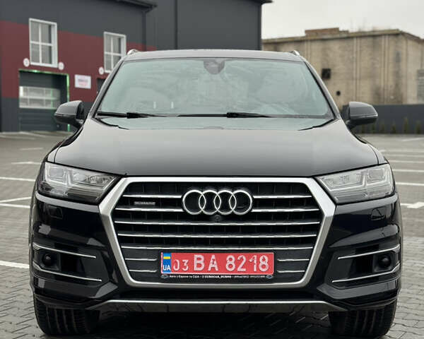 Черный Ауди Ку 7, объемом двигателя 3 л и пробегом 270 тыс. км за 23999 $, фото 1 на Automoto.ua