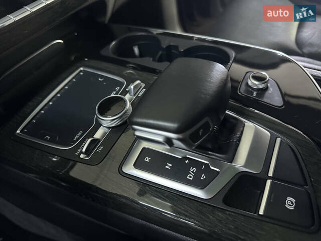 Черный Ауди Ку 7, объемом двигателя 3 л и пробегом 167 тыс. км за 25699 $, фото 37 на Automoto.ua