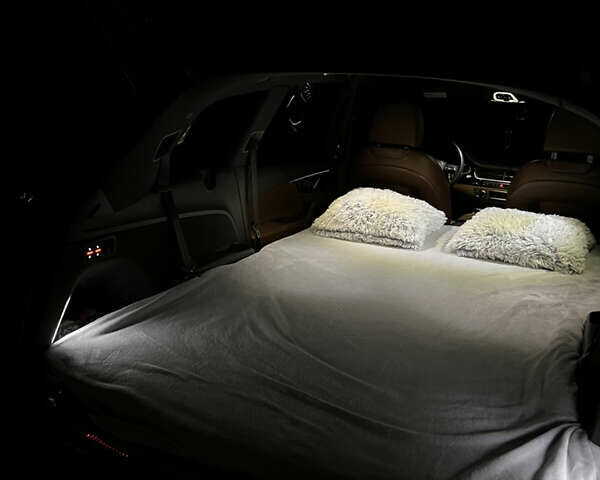 Ауді Ку 7 2017 у Києві на Automoto.ua Чорний Ауді Ку 7, об'ємом двигуна 3 л та пробігом 93 тис. км за 29900 $, фото 5 на Automoto.ua