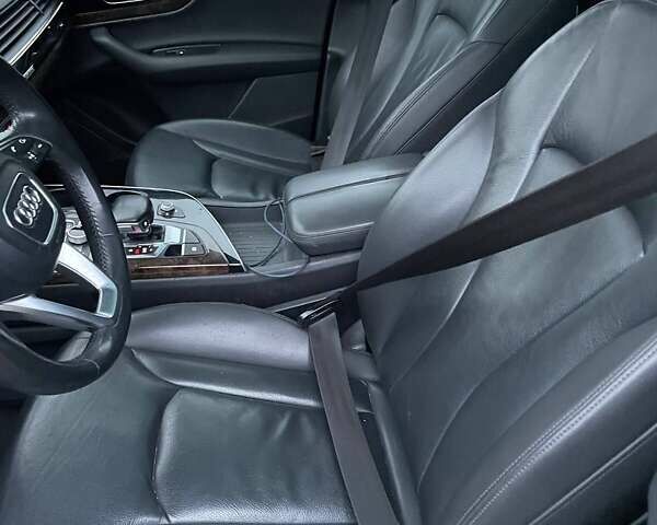 Черный Ауди Ку 7, объемом двигателя 3 л и пробегом 240 тыс. км за 21000 $, фото 13 на Automoto.ua