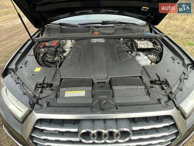 Черный Ауди Ку 7, объемом двигателя 3 л и пробегом 192 тыс. км за 24600 $, фото 27 на Automoto.ua