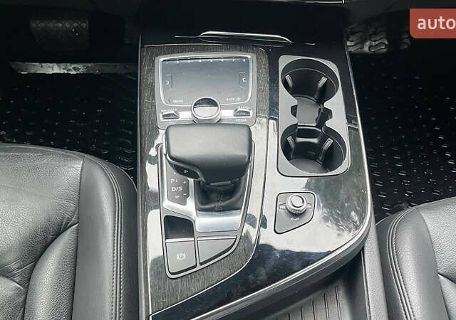 Черный Ауди Ку 7, объемом двигателя 3 л и пробегом 206 тыс. км за 25700 $, фото 9 на Automoto.ua