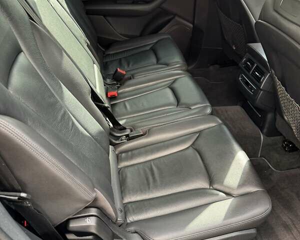 Чорний Ауді Ку 7, об'ємом двигуна 3 л та пробігом 240 тис. км за 20000 $, фото 5 на Automoto.ua