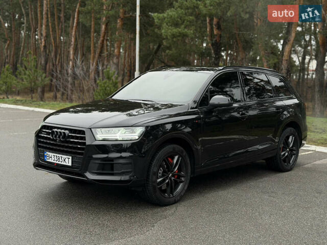 Черный Ауди Ку 7, объемом двигателя 3 л и пробегом 105 тыс. км за 27500 $, фото 1 на Automoto.ua