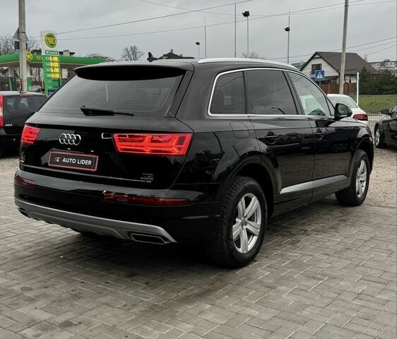 Чорний Ауді Ку 7, об'ємом двигуна 3 л та пробігом 189 тис. км за 37500 $, фото 3 на Automoto.ua