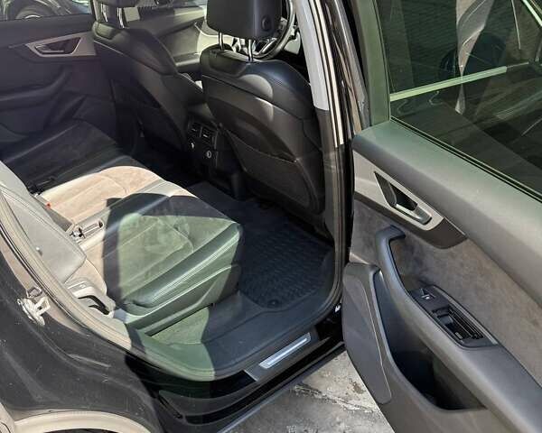 Чорний Ауді Ку 7, об'ємом двигуна 2.97 л та пробігом 225 тис. км за 28500 $, фото 23 на Automoto.ua