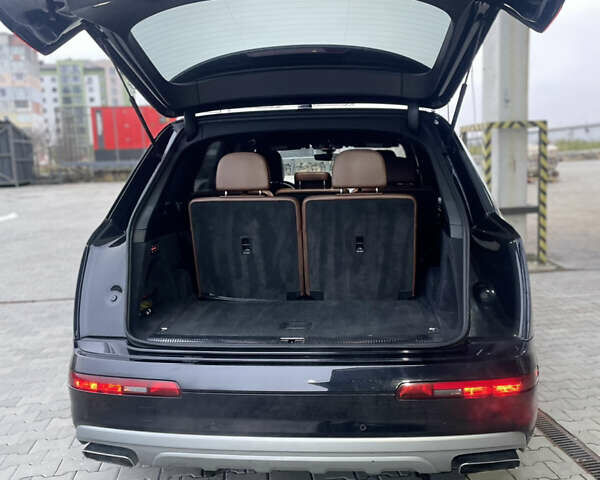 Черный Ауди Ку 7, объемом двигателя 2 л и пробегом 299 тыс. км за 21999 $, фото 7 на Automoto.ua