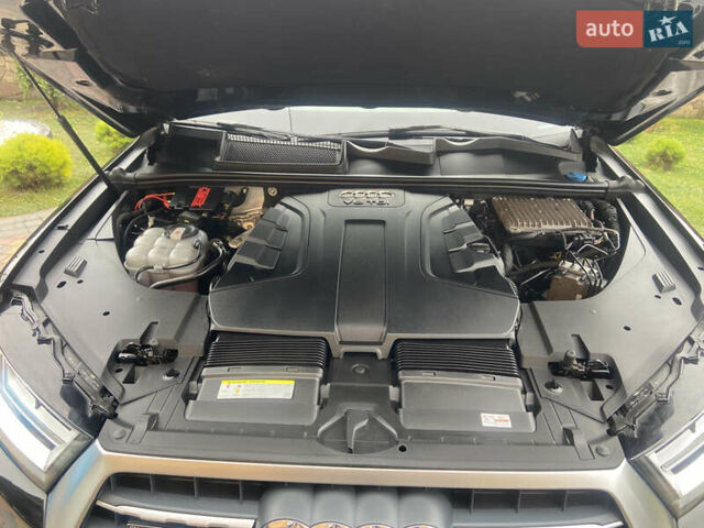 Черный Ауди Ку 7, объемом двигателя 3 л и пробегом 295 тыс. км за 29900 $, фото 47 на Automoto.ua