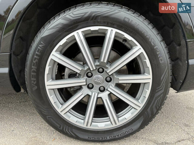 Черный Ауди Ку 7, объемом двигателя 3 л и пробегом 175 тыс. км за 28500 $, фото 40 на Automoto.ua