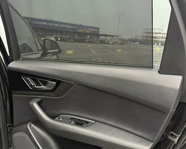 Чорний Ауді Ку 7, об'ємом двигуна 3 л та пробігом 167 тис. км за 25950 $, фото 35 на Automoto.ua