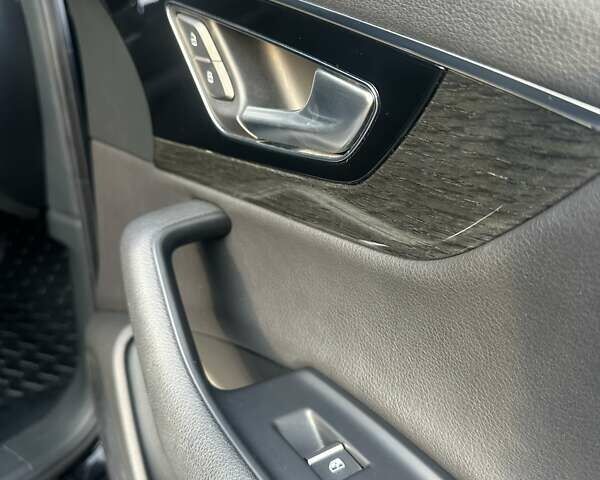 Черный Ауди Ку 7, объемом двигателя 3 л и пробегом 96 тыс. км за 38500 $, фото 15 на Automoto.ua