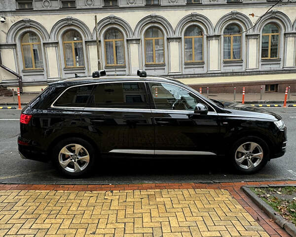 Черный Ауди Ку 7, объемом двигателя 2.99 л и пробегом 195 тыс. км за 38000 $, фото 4 на Automoto.ua