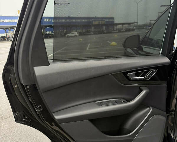 Чорний Ауді Ку 7, об'ємом двигуна 3 л та пробігом 167 тис. км за 25950 $, фото 20 на Automoto.ua