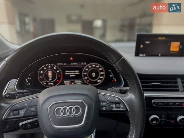 Черный Ауди Ку 7, объемом двигателя 3 л и пробегом 98 тыс. км за 33500 $, фото 2 на Automoto.ua