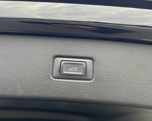 Ауди Ку 7 2017 в Киеве на Automoto.ua Черный Ауди Ку 7, объемом двигателя 2.97 л и пробегом 195 тыс. км за 42900 $, фото 36 на Automoto.ua