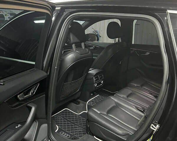Чорний Ауді Ку 7, об'ємом двигуна 3 л та пробігом 232 тис. км за 22500 $, фото 12 на Automoto.ua