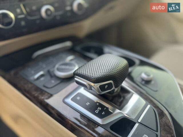 Черный Ауди Ку 7, объемом двигателя 3 л и пробегом 101 тыс. км за 35500 $, фото 21 на Automoto.ua